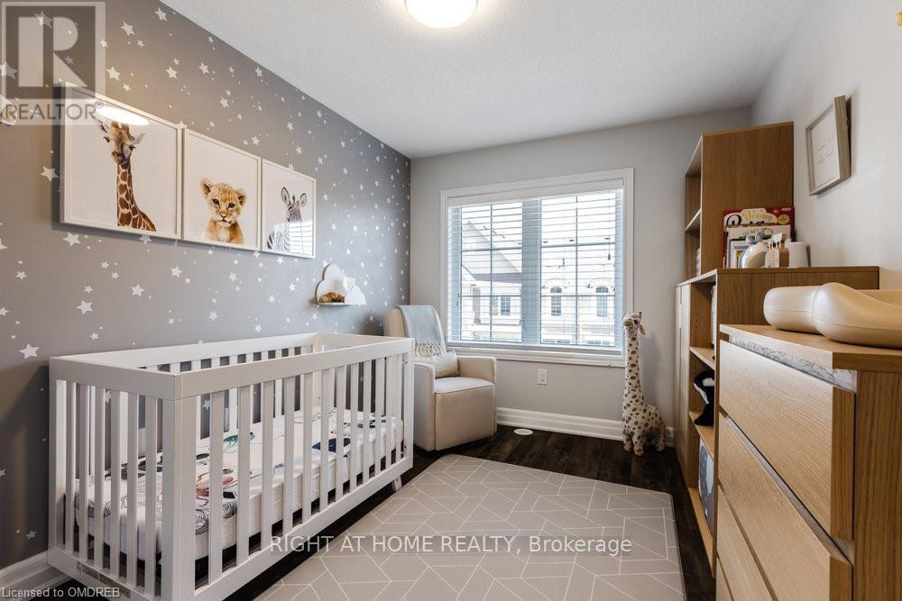 60 - 2435 Greenwich Drive, Oakville, Ontario  L6M 0S4 - Photo 11 - W12932048