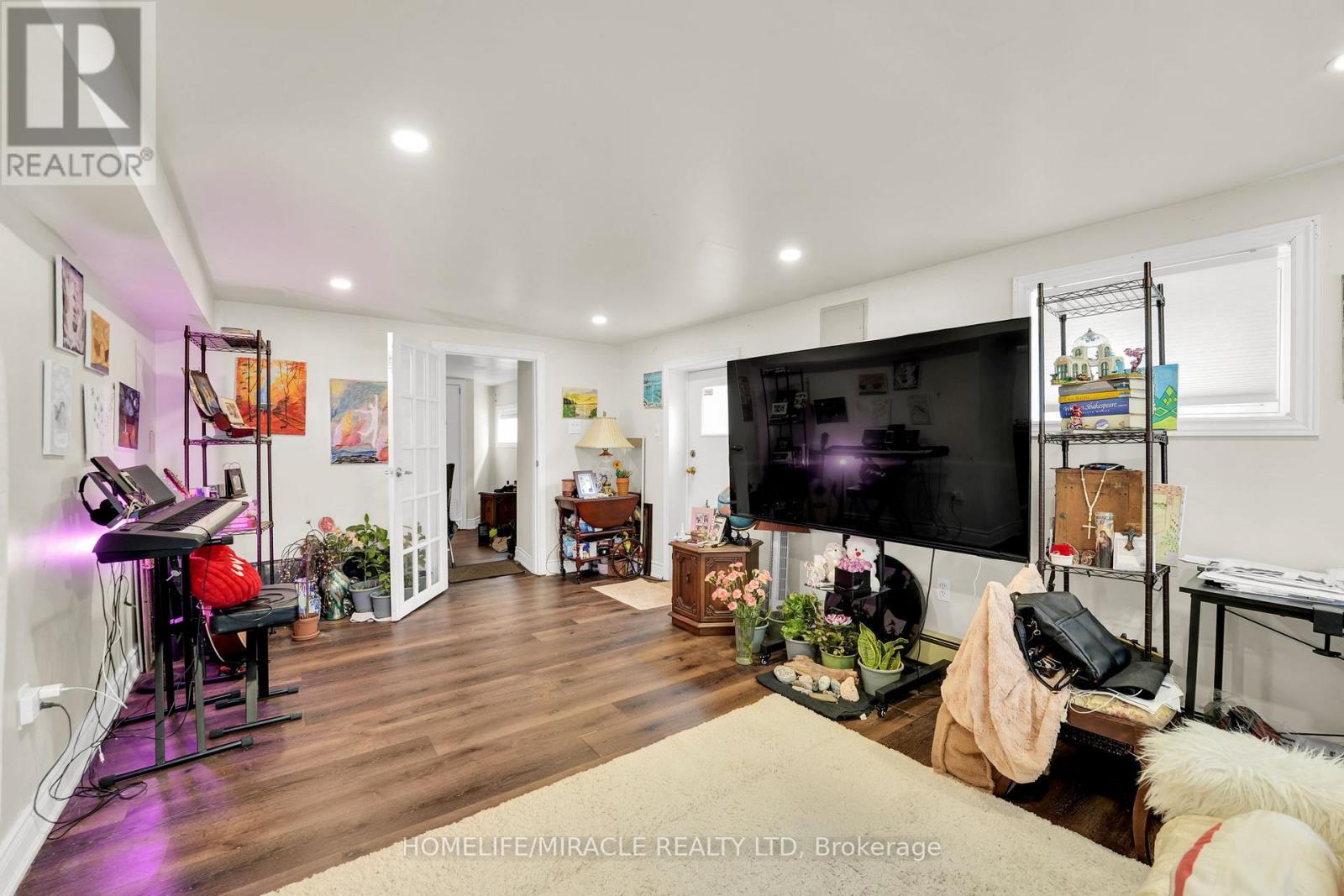 161 Angelene Street, Mississauga, Ontario  L5G 1X1 - Photo 30 - W12932054