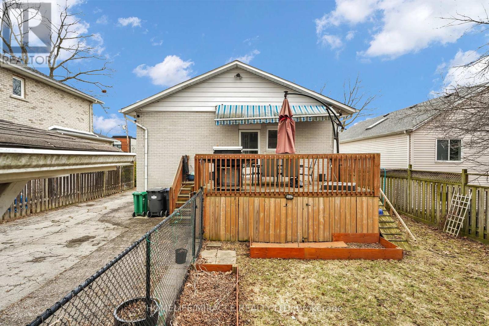 161 Angelene Street, Mississauga, Ontario  L5G 1X1 - Photo 40 - W12932054