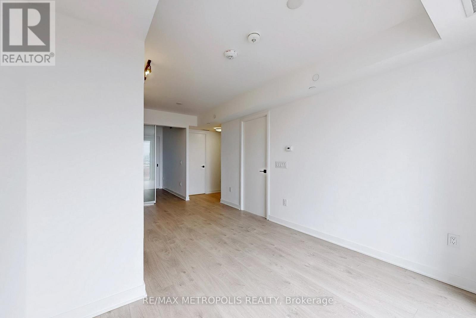 521 - 36 Zorra Street, Toronto, Ontario  M8Z 0G5 - Photo 18 - W12932062
