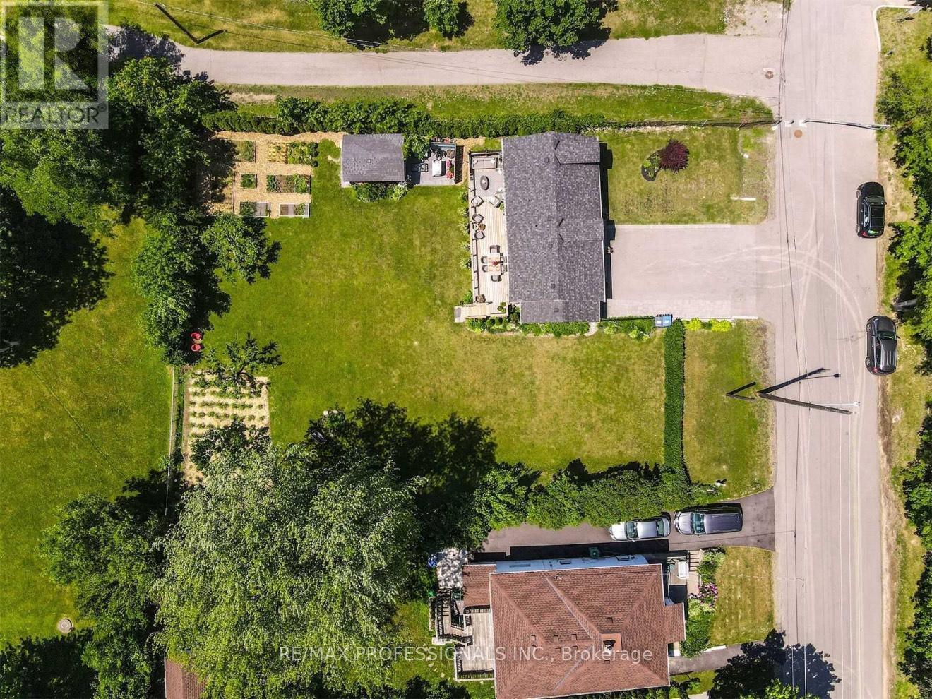 58 RUTLEDGE ROAD, Mississauga, Ontario