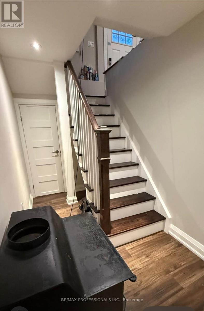 58 Rutledge Road, Mississauga, Ontario  L5M 1H4 - Photo 27 - W12932064