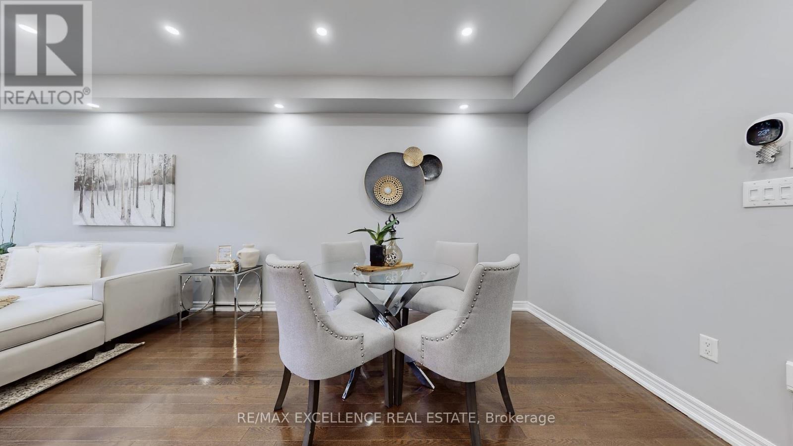 25 Vinewood Road, Caledon, Ontario  L7C 1A9 - Photo 13 - W12932086