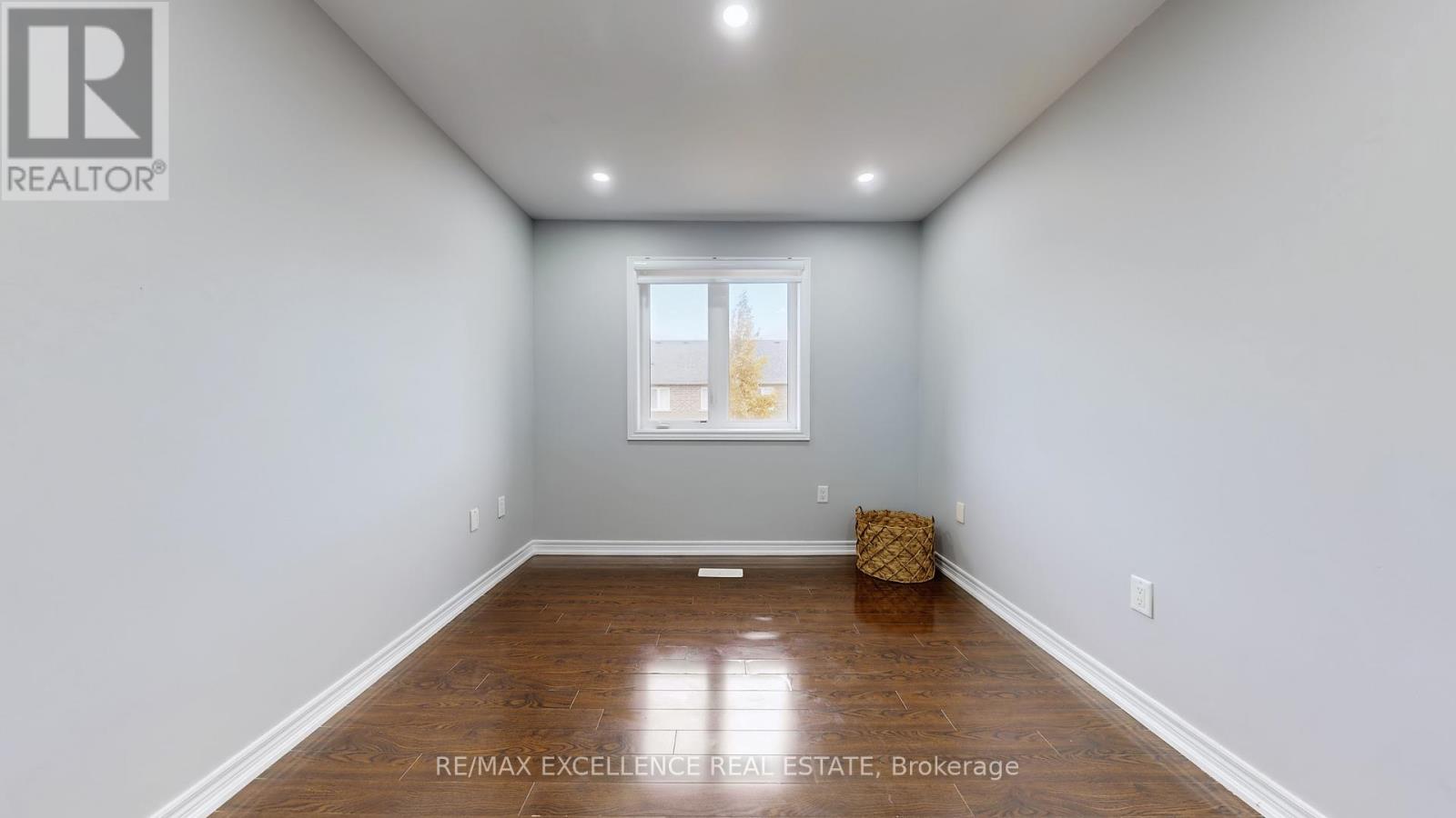 25 Vinewood Road, Caledon, Ontario  L7C 1A9 - Photo 37 - W12932086