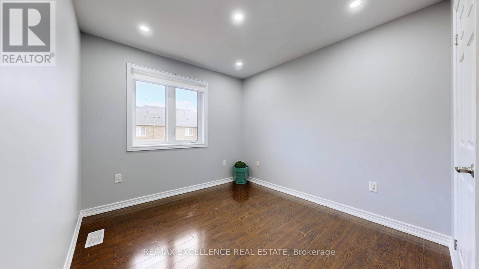 25 Vinewood Road, Caledon, Ontario  L7C 1A9 - Photo 39 - W12932086