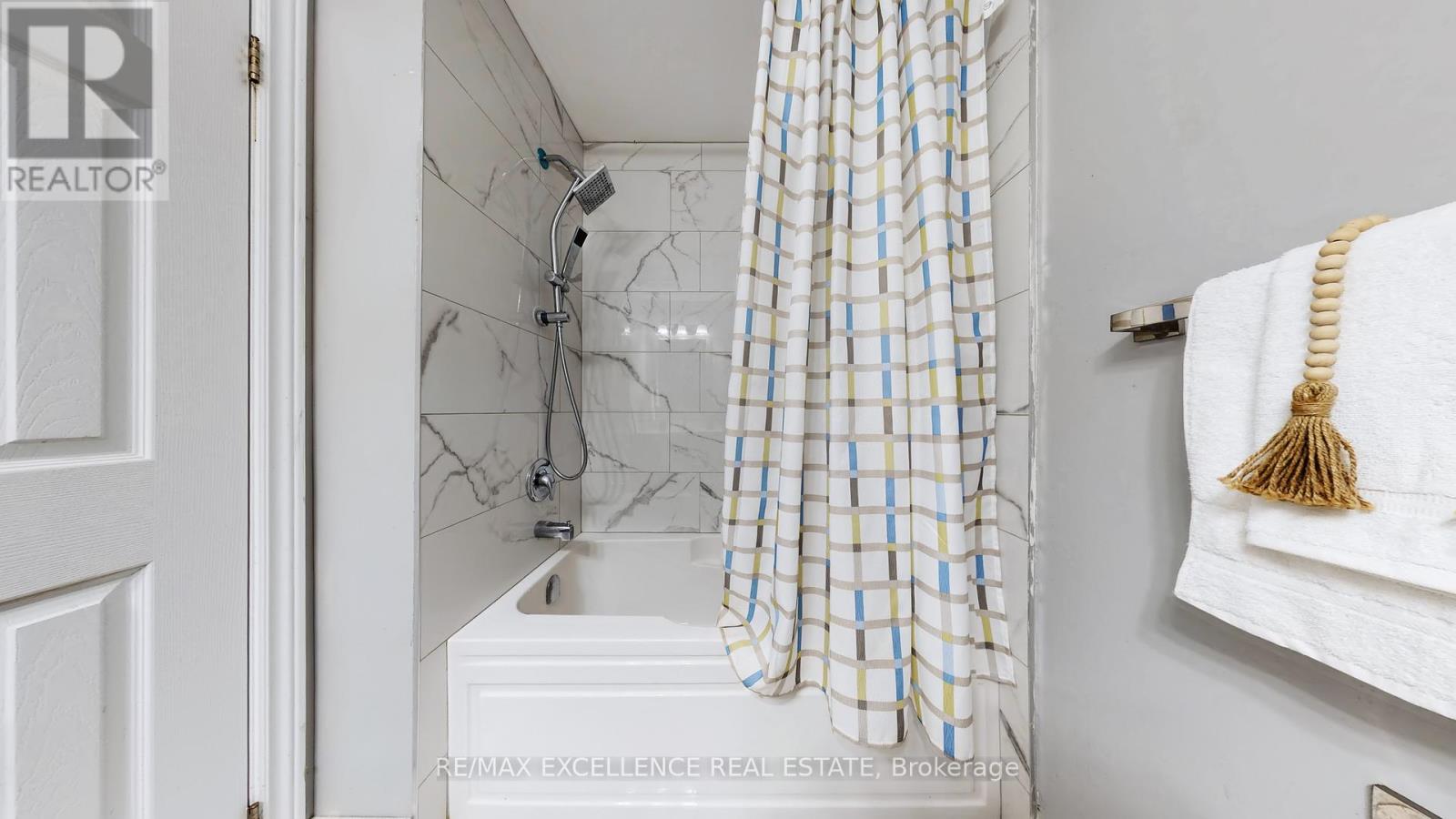 25 Vinewood Road, Caledon, Ontario  L7C 1A9 - Photo 43 - W12932086