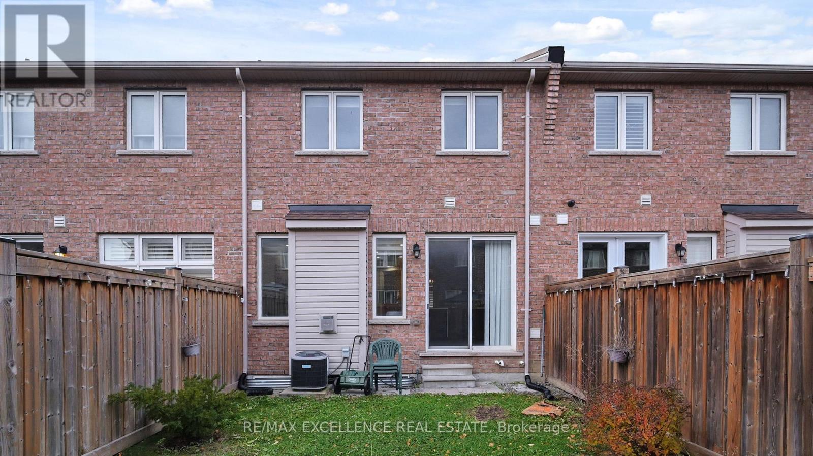 25 Vinewood Road, Caledon, Ontario  L7C 1A9 - Photo 48 - W12932086