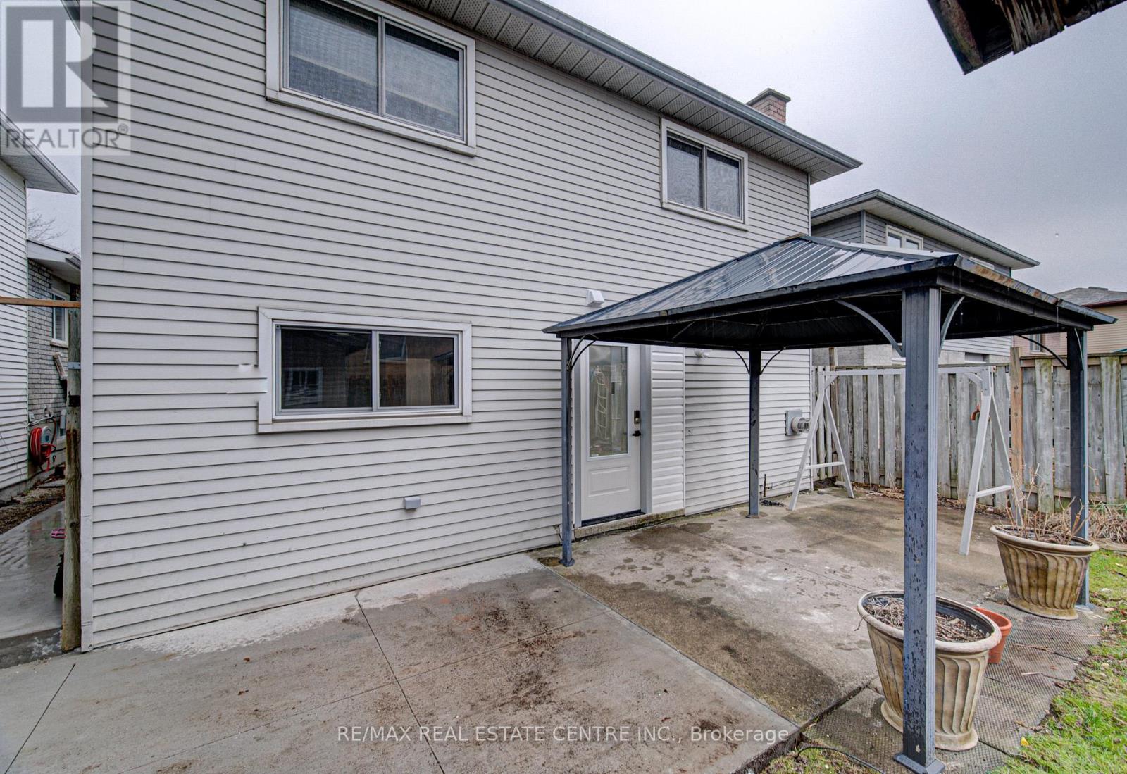 383 Rexford Drive, Hamilton, Ontario  L8W 2M4 - Photo 25 - X12932028