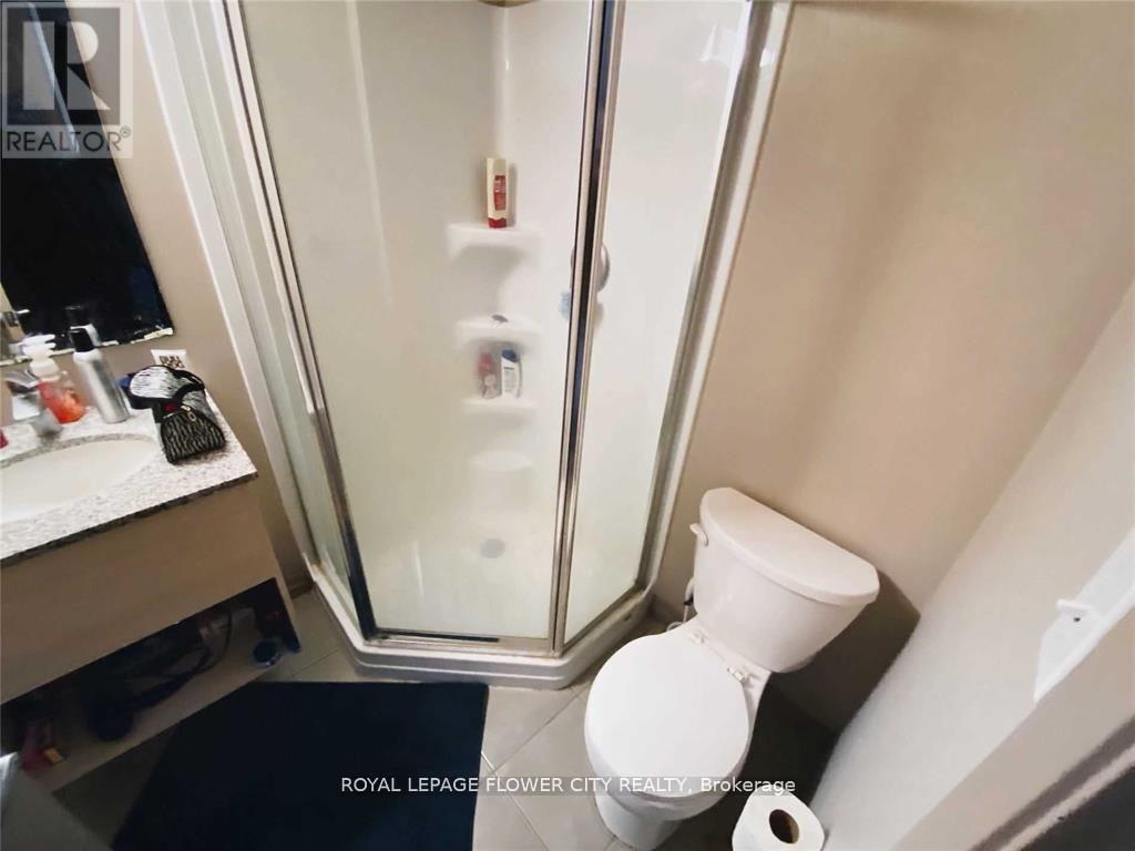 703 - 8 Hickory Street, Waterloo, Ontario  N2L 3H6 - Photo 6 - X12932102