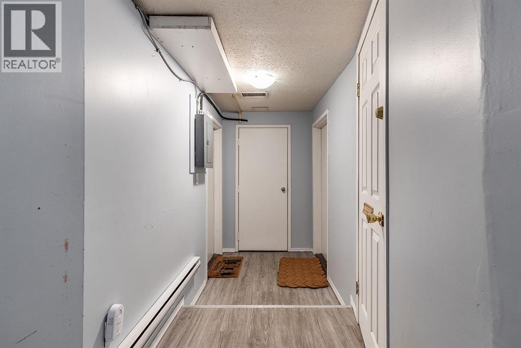 447 Allowance Avenue Se, Medicine Hat, Alberta  T1A 3E1 - Photo 43 - A2292468