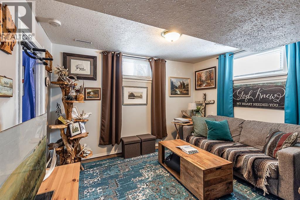 447 Allowance Avenue Se, Medicine Hat, Alberta  T1A 3E1 - Photo 25 - A2292468