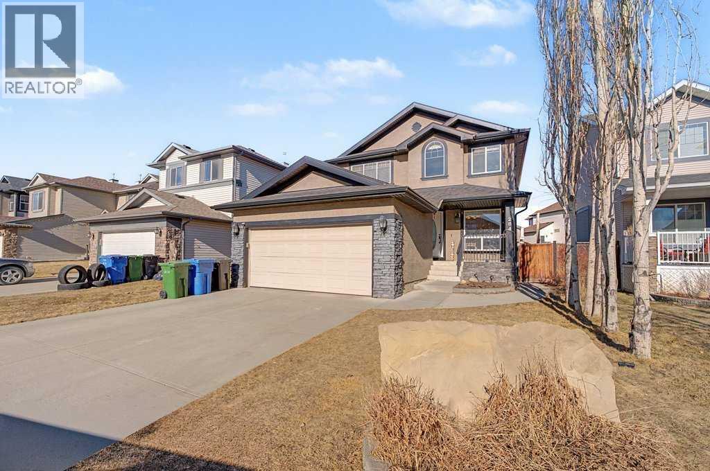 284 Hawkmere View, Chestermere, Alberta  T1X 1T7 - Photo 2 - A2287875