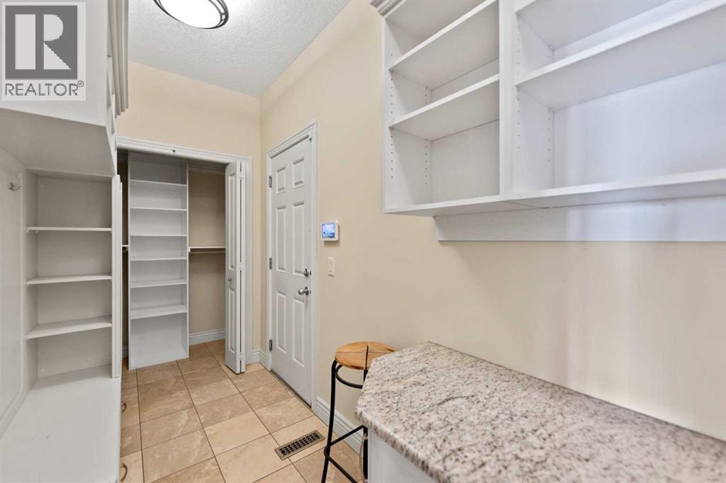 28 Panatella Manor NW, Calgary, Alberta  T3K 0A7 - Photo 12 - A2293483