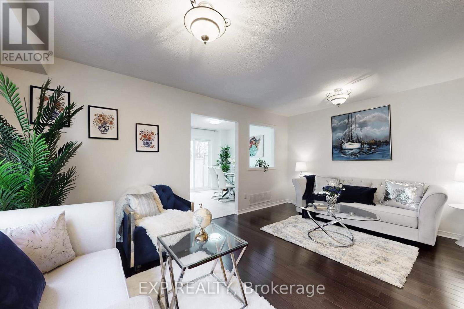 248 Morningmist Street, Brampton, Ontario  L6R 2B8 - Photo 10 - W12924036