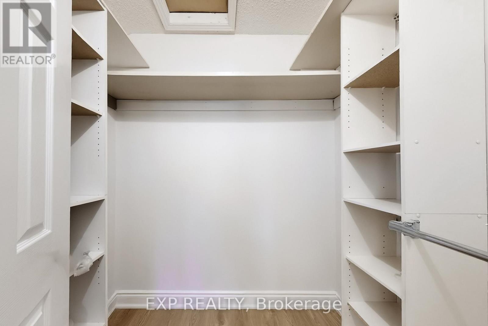 248 Morningmist Street, Brampton, Ontario  L6R 2B8 - Photo 28 - W12924036