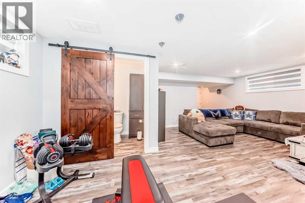 562 New Brighton Drive Se, Calgary, Alberta  T2Z 0N8 - Photo 37 - A2275887