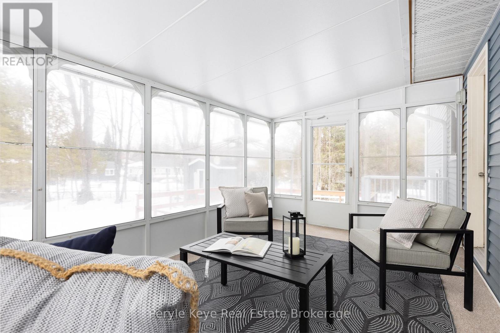 26 Westvale Drive, Bracebridge, Ontario  P1L 1B5 - Photo 4 - X12927312