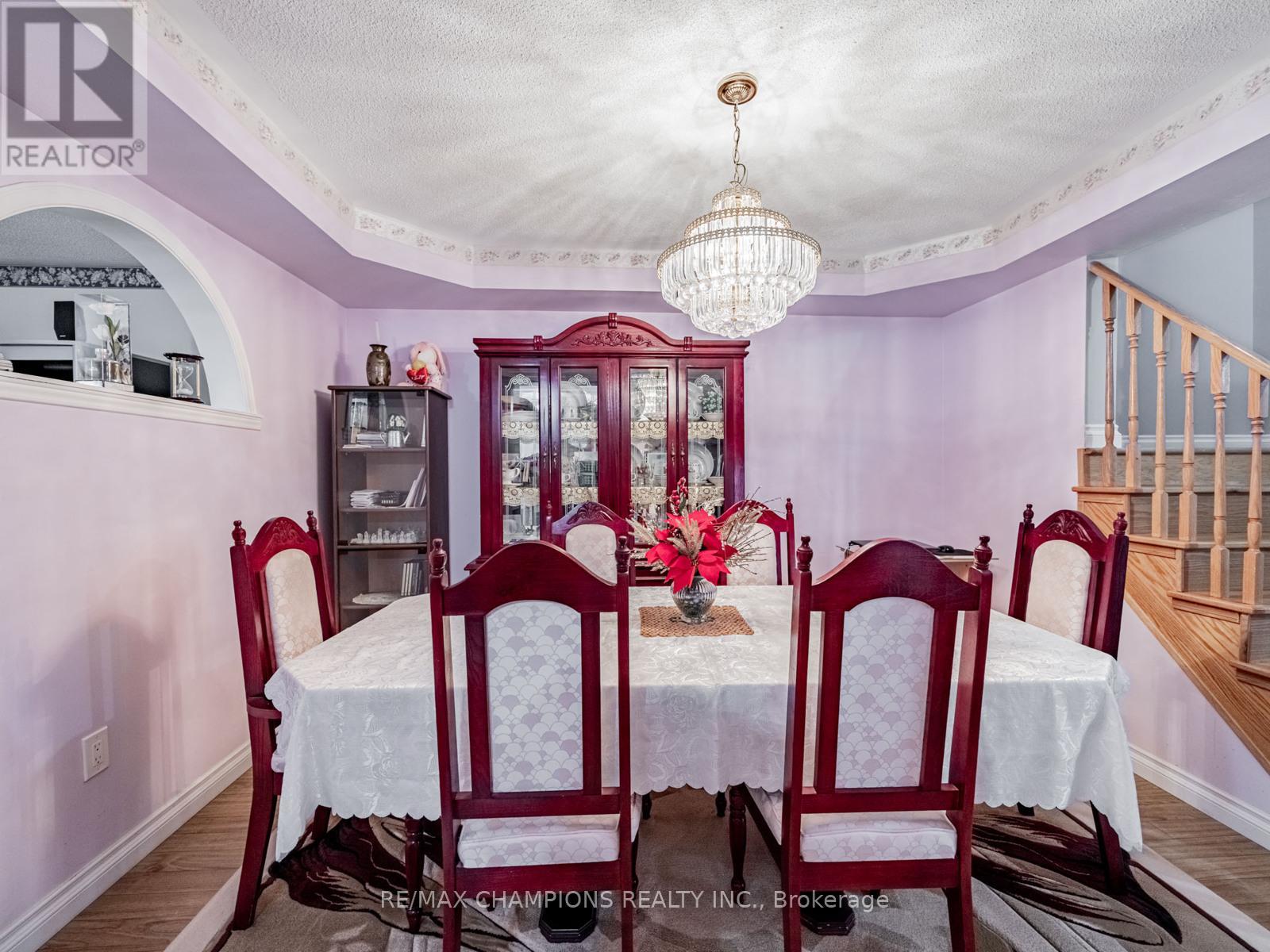 14 Miramar Street, Brampton, Ontario  L6R 2S7 - Photo 11 - W12826822