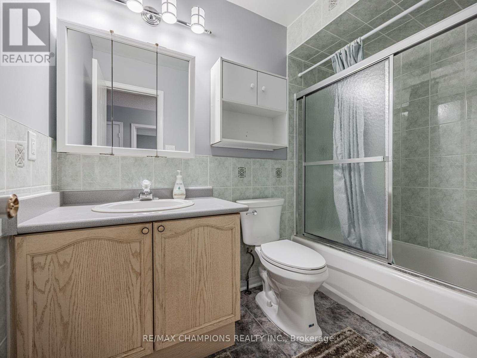 14 Miramar Street, Brampton, Ontario  L6R 2S7 - Photo 25 - W12826822