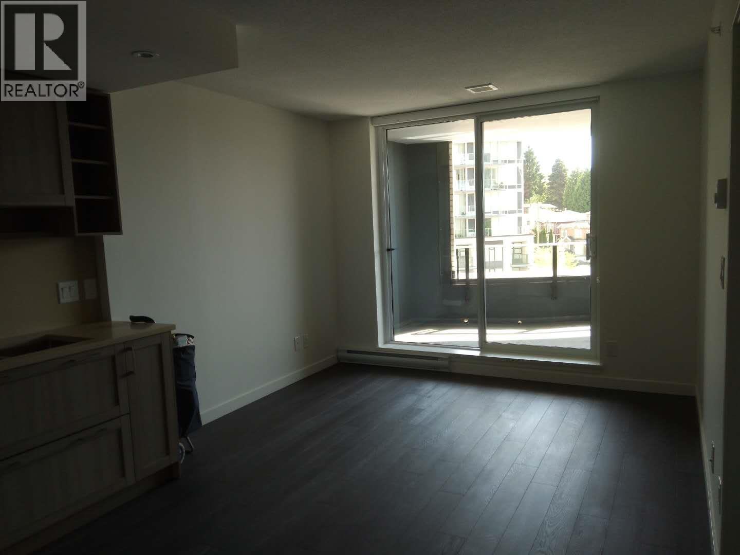 5470 Ormidal Street, Vancouver, British Columbia V5R 0G6 - Photo 3 - R3104515