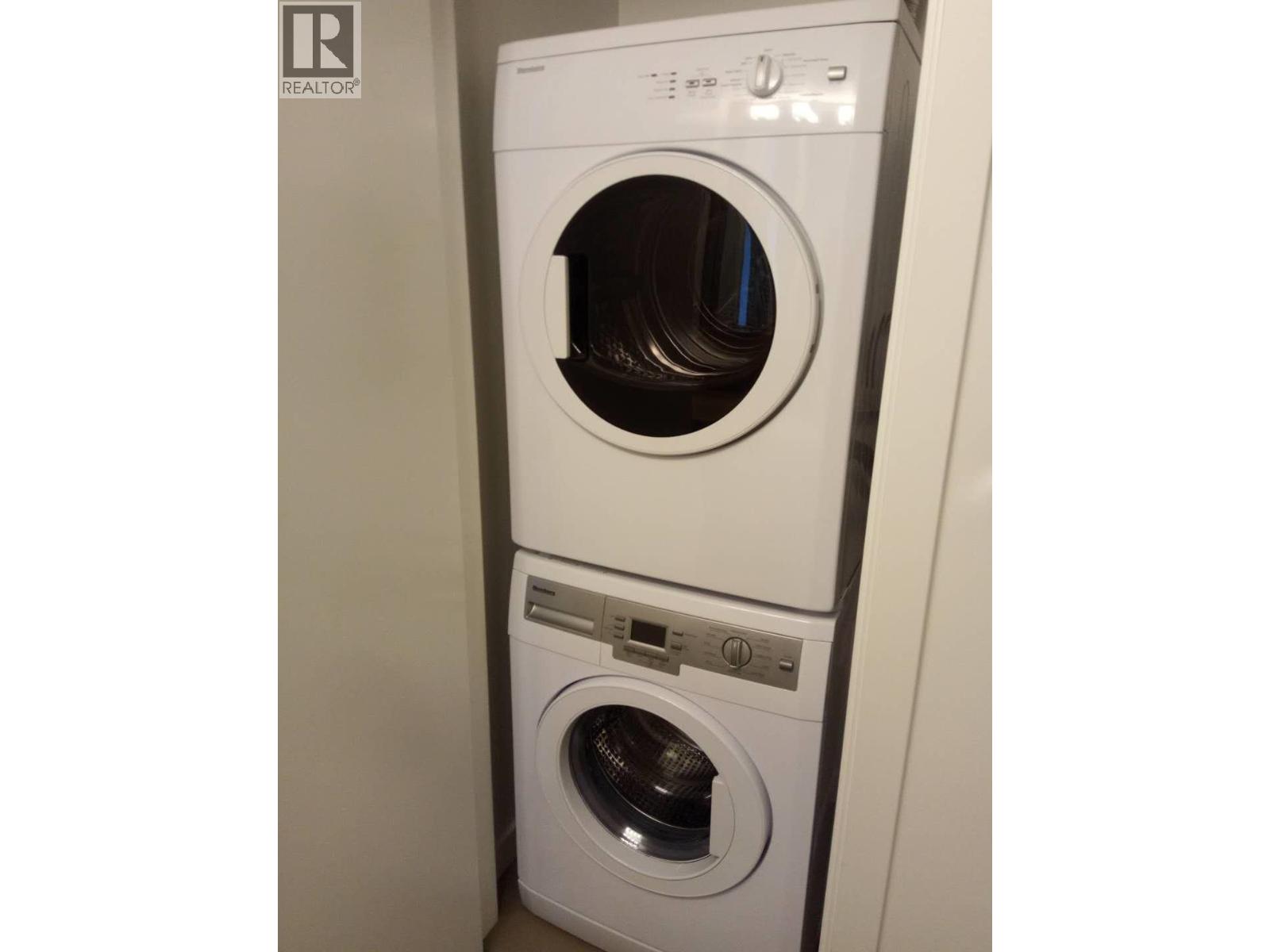 5470 Ormidal Street, Vancouver, British Columbia V5R 0G6 - Photo 6 - R3104515