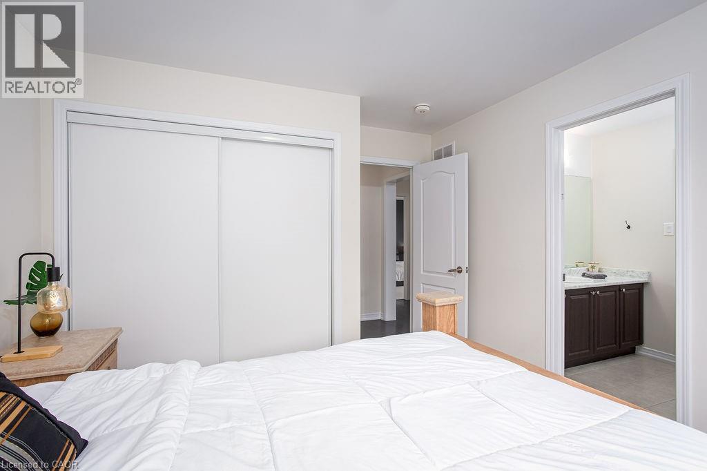 7776 Tupelo Crescent, Niagara Falls, Ontario  L2H 3R8 - Photo 31 - 40721316