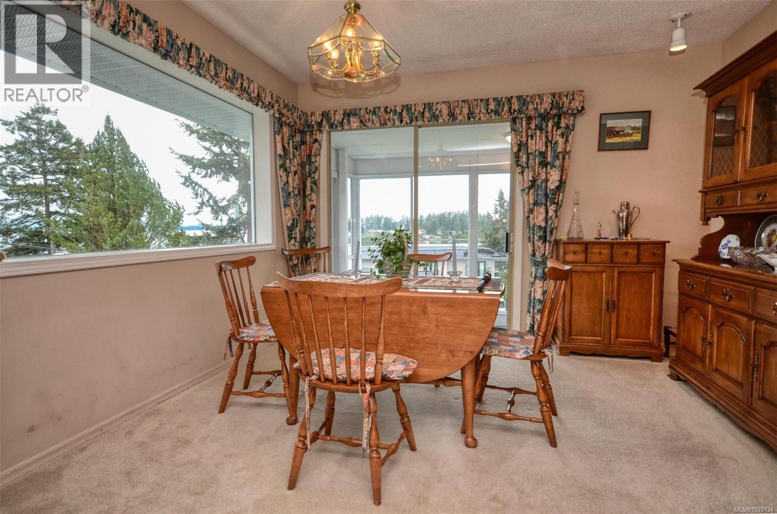 10502 Jocelyn Pl, Sidney, British Columbia  V8L 2P5 - Photo 34 - 1030134