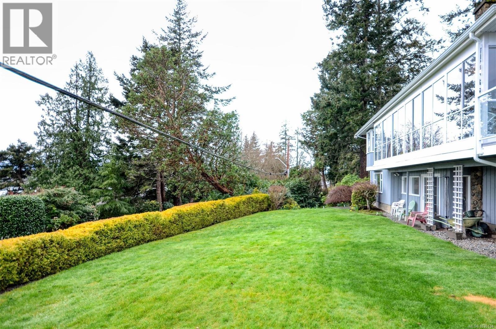 10502 Jocelyn Pl, Sidney, British Columbia  V8L 2P5 - Photo 46 - 1030134