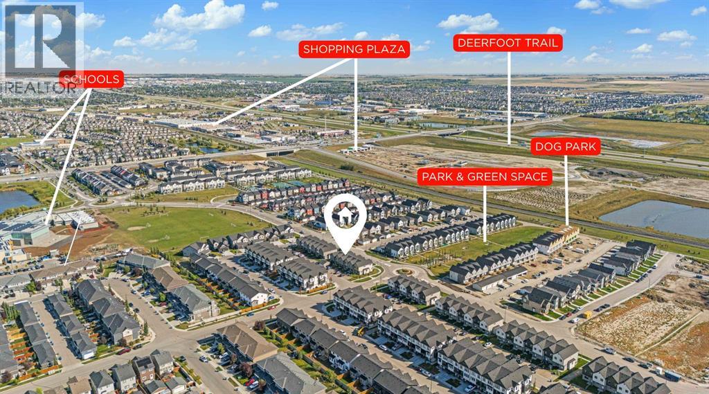 733 South Point Gate Sw, Airdrie, Alberta  T4B 5H7 - Photo 2 - A2296516