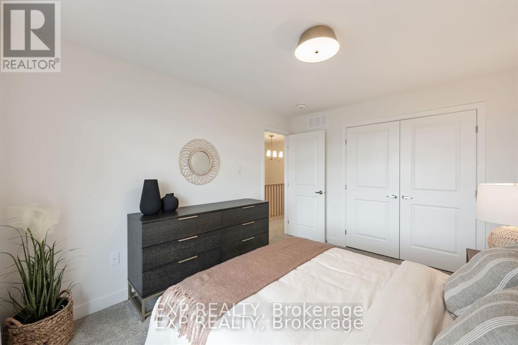 443 Haresfield Court, Ottawa, Ontario  K4M 0B6 - Photo 12 - X12932126