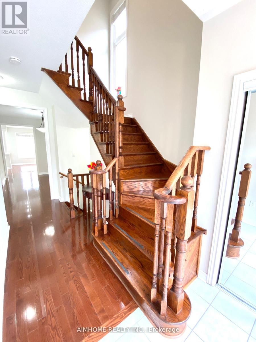 17 Littleriver Court, Vaughan (Patterson), Ontario  L6A 0K4 - Photo 19 - N12932130