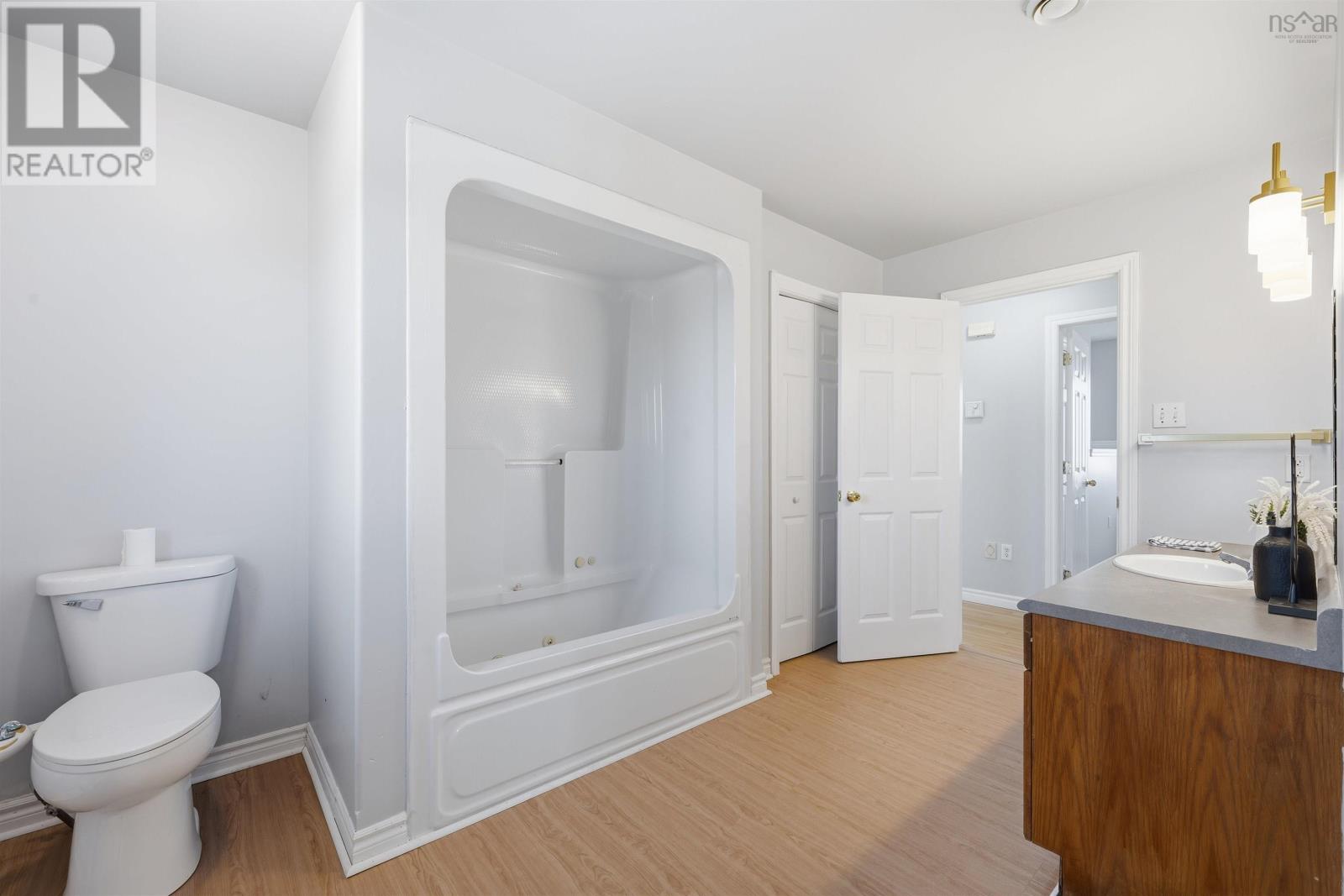 73 Sea Spray Drive, Eastern Passage, Nova Scotia  B3G 1S5 - Photo 18 - 202604502