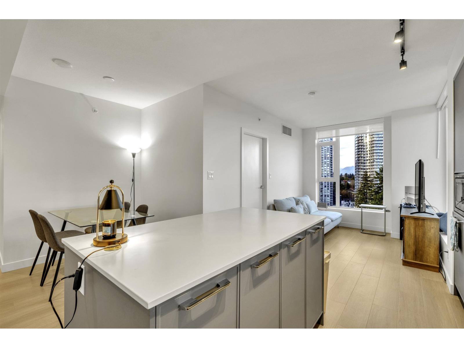 1309 13725 George Junction, Surrey, British Columbia  V3T 0V7 - Photo 12 - R3103524