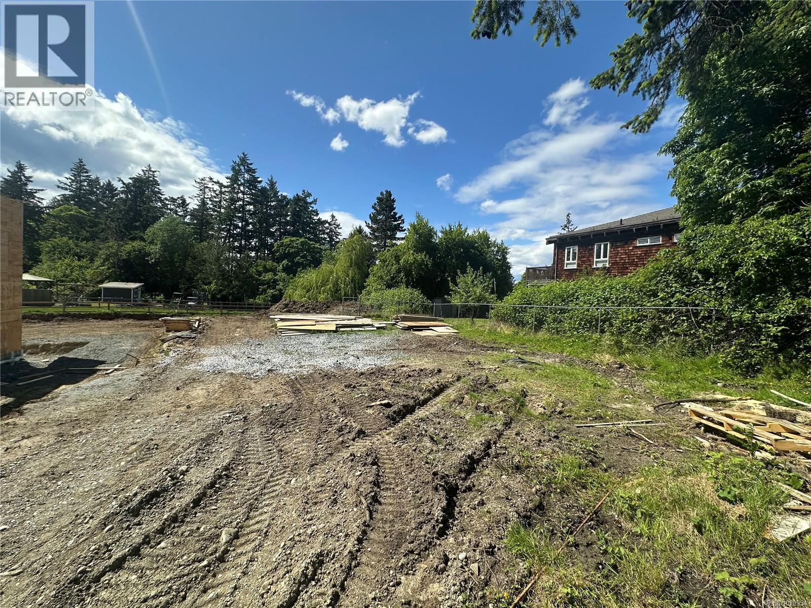 10956 Chalet Rd, North Saanich, British Columbia V8L 5N8 - Photo 6 - 1029954