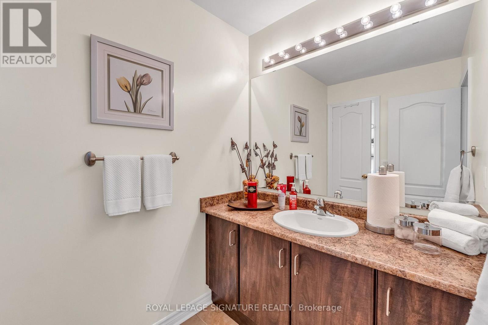 3319 Tacc Drive, Mississauga, Ontario  L5M 0K4 - Photo 21 - W12932118