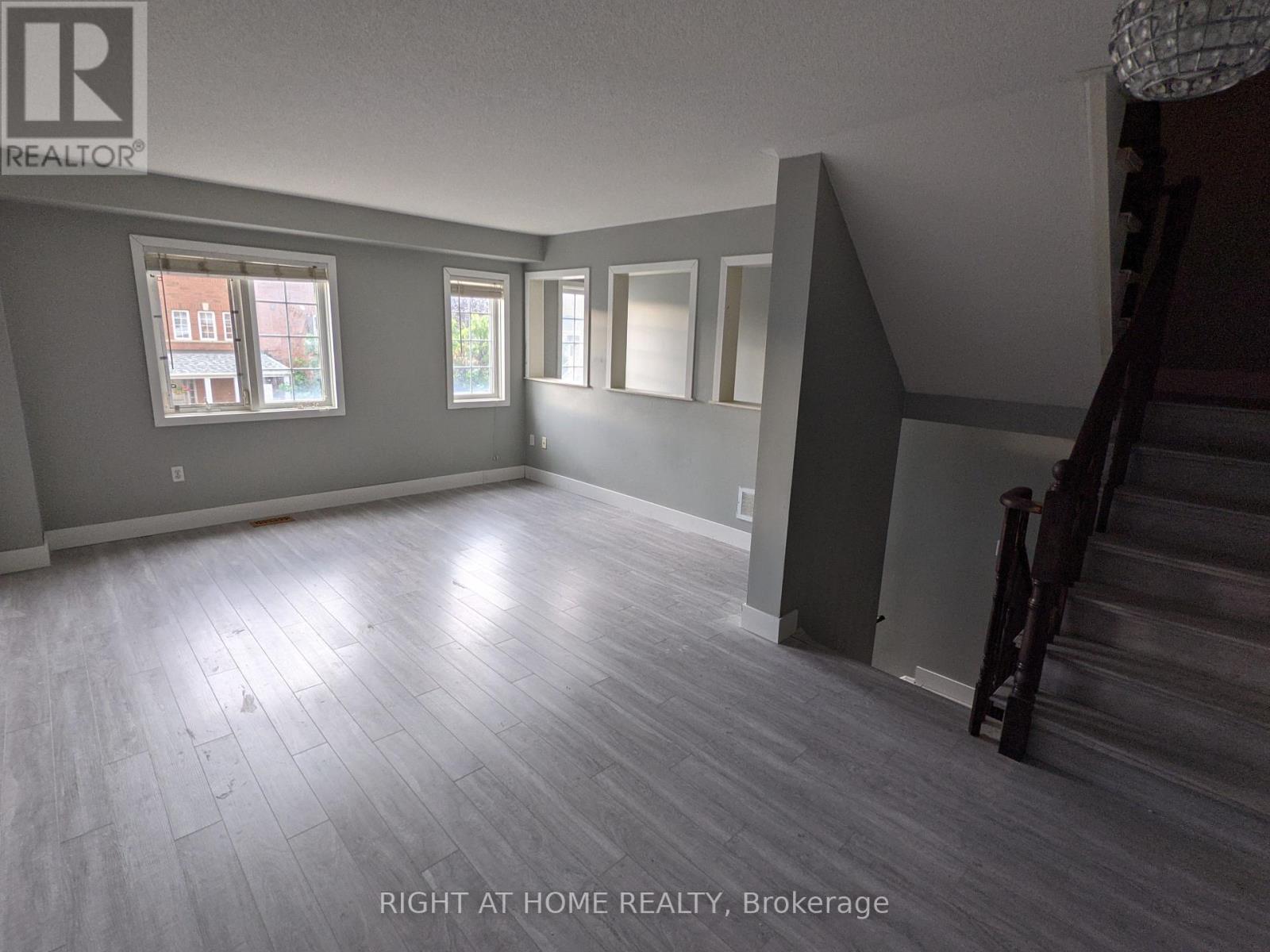 61 - 271 Richvale Drive S, Brampton (Heart Lake East), Ontario  L6Z 4W6 - Photo 6 - W12932132