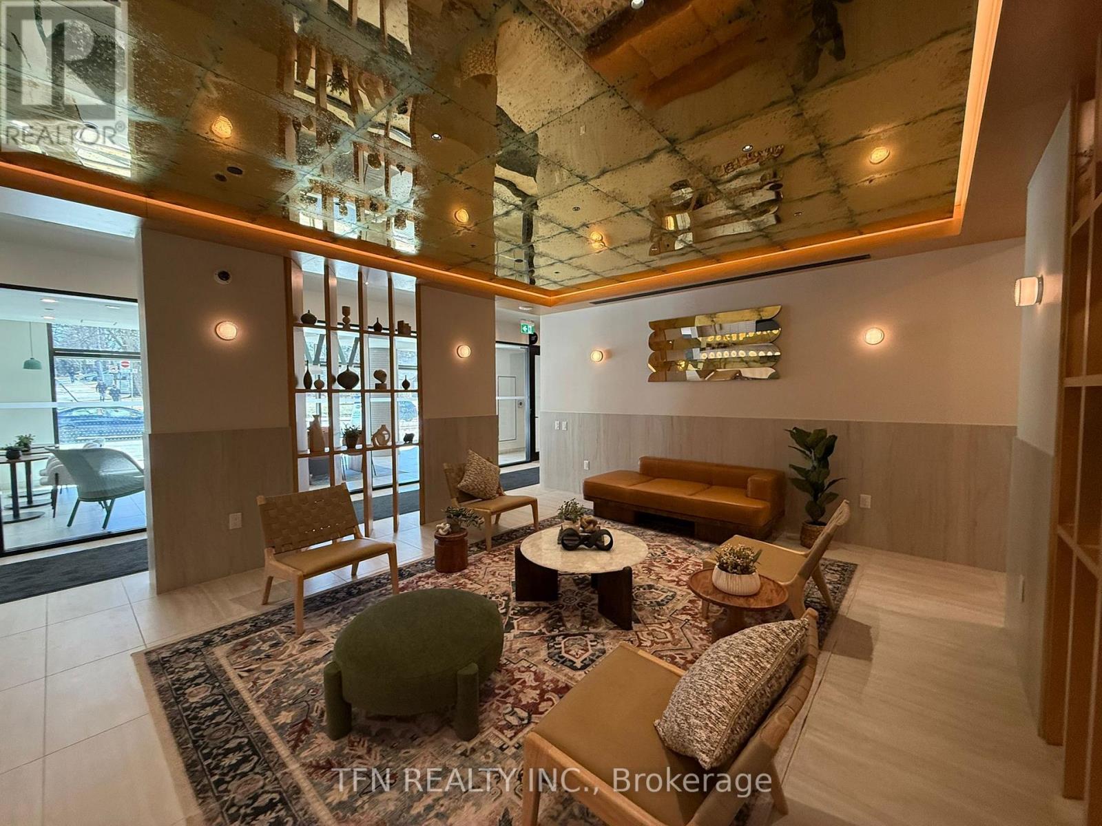 514 - 1660 Bloor Street W, Toronto, Ontario  M6P 0C6 - Photo 3 - W12932148