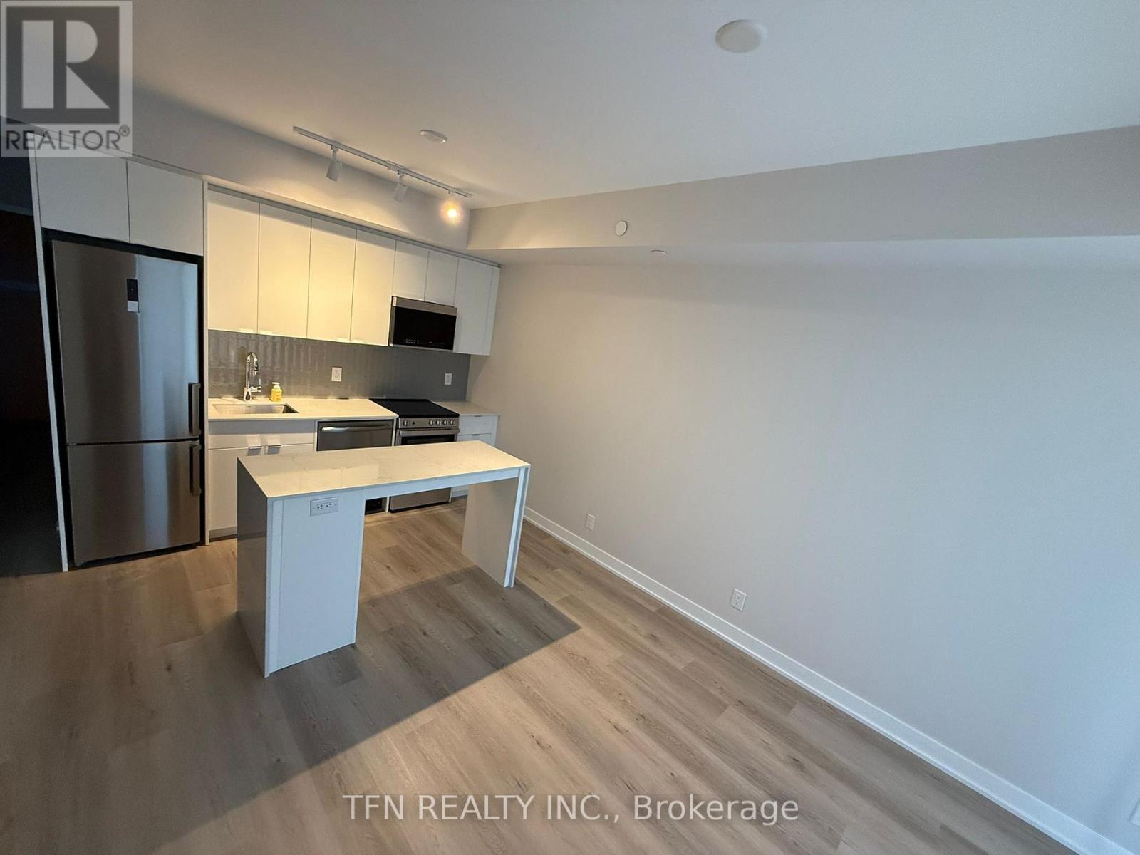 514 - 1660 Bloor Street W, Toronto, Ontario  M6P 0C6 - Photo 9 - W12932148