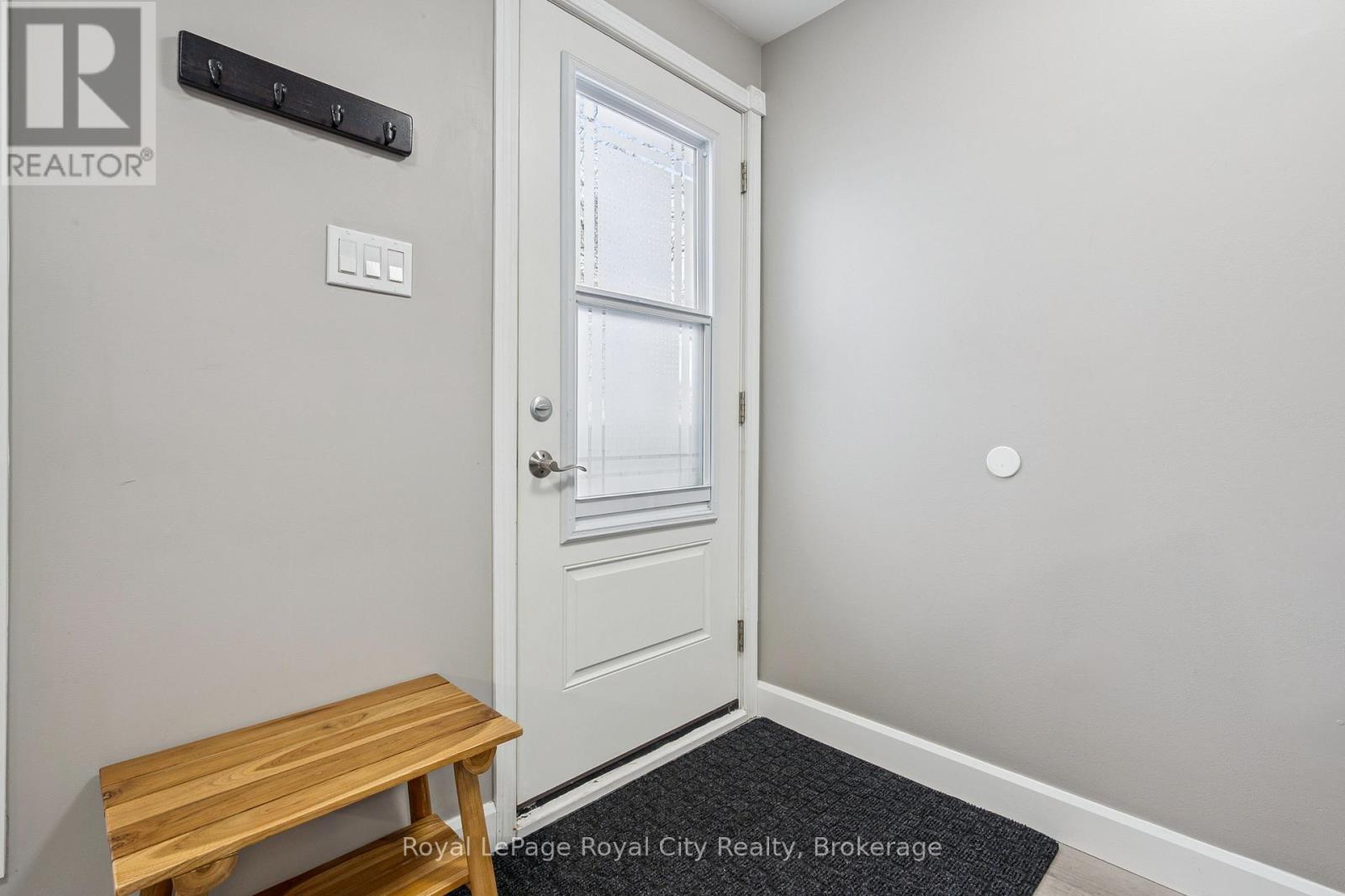 8 - 86 Burns Drive, Guelph, Ontario  N1H 6V9 - Photo 5 - X12886720