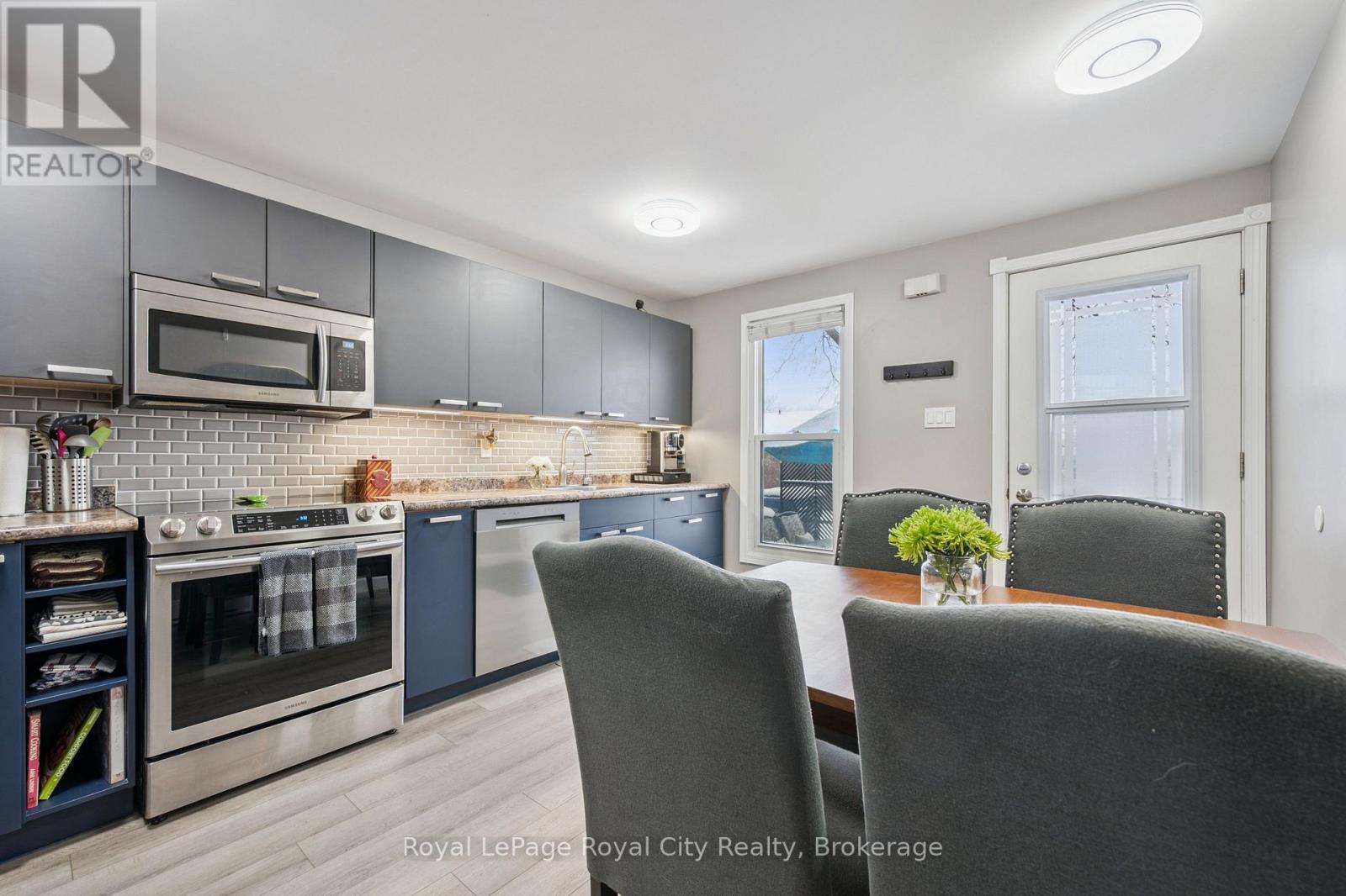 8 - 86 Burns Drive, Guelph, Ontario  N1H 6V9 - Photo 8 - X12886720