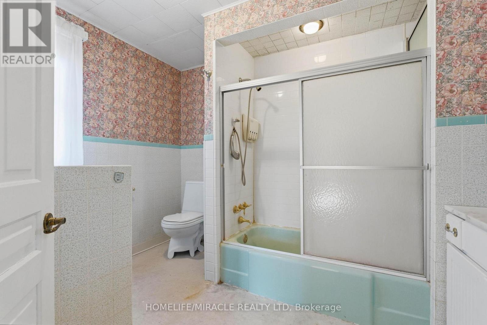 114 Frances Street, Ingersoll, Ontario  N5C 2H3 - Photo 30 - X12906754