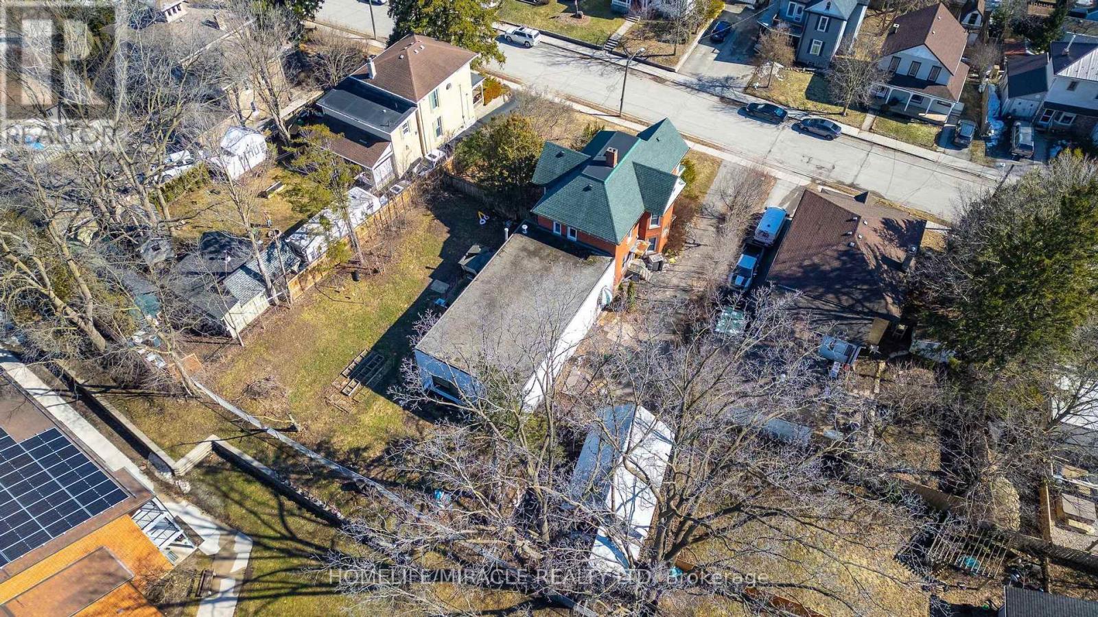 114 Frances Street, Ingersoll, Ontario  N5C 2H3 - Photo 37 - X12906754