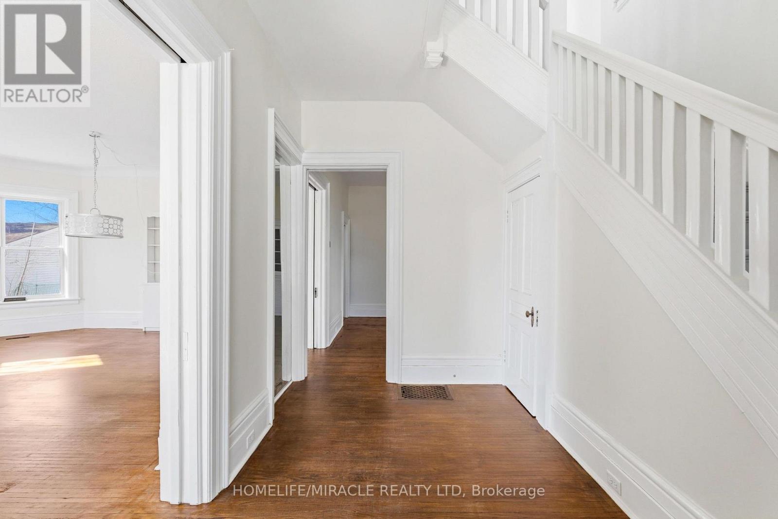 114 Frances Street, Ingersoll, Ontario  N5C 2H3 - Photo 9 - X12906754