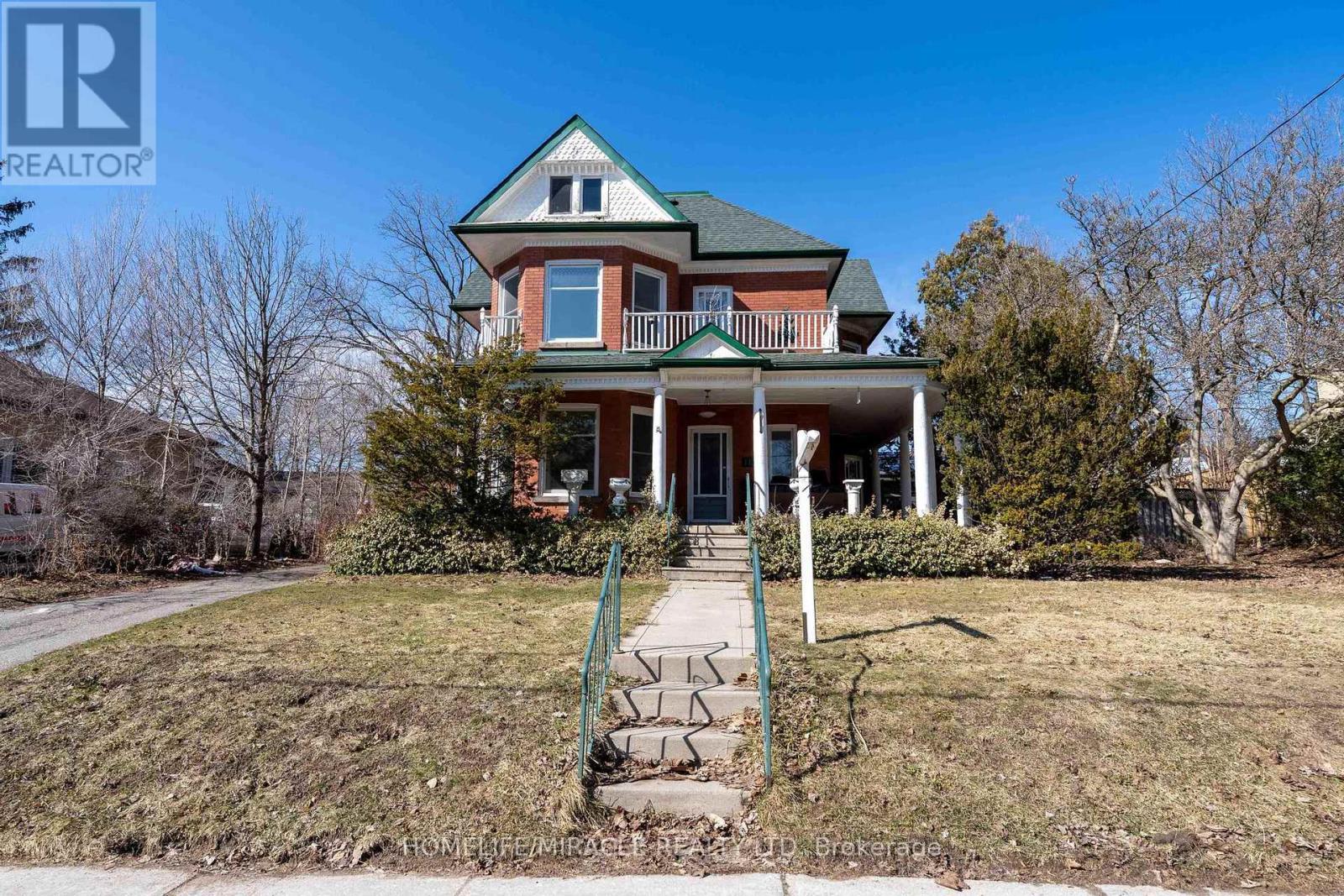 114 Frances Street, Ingersoll, Ontario  N5C 2H3 - Photo 2 - X12906754