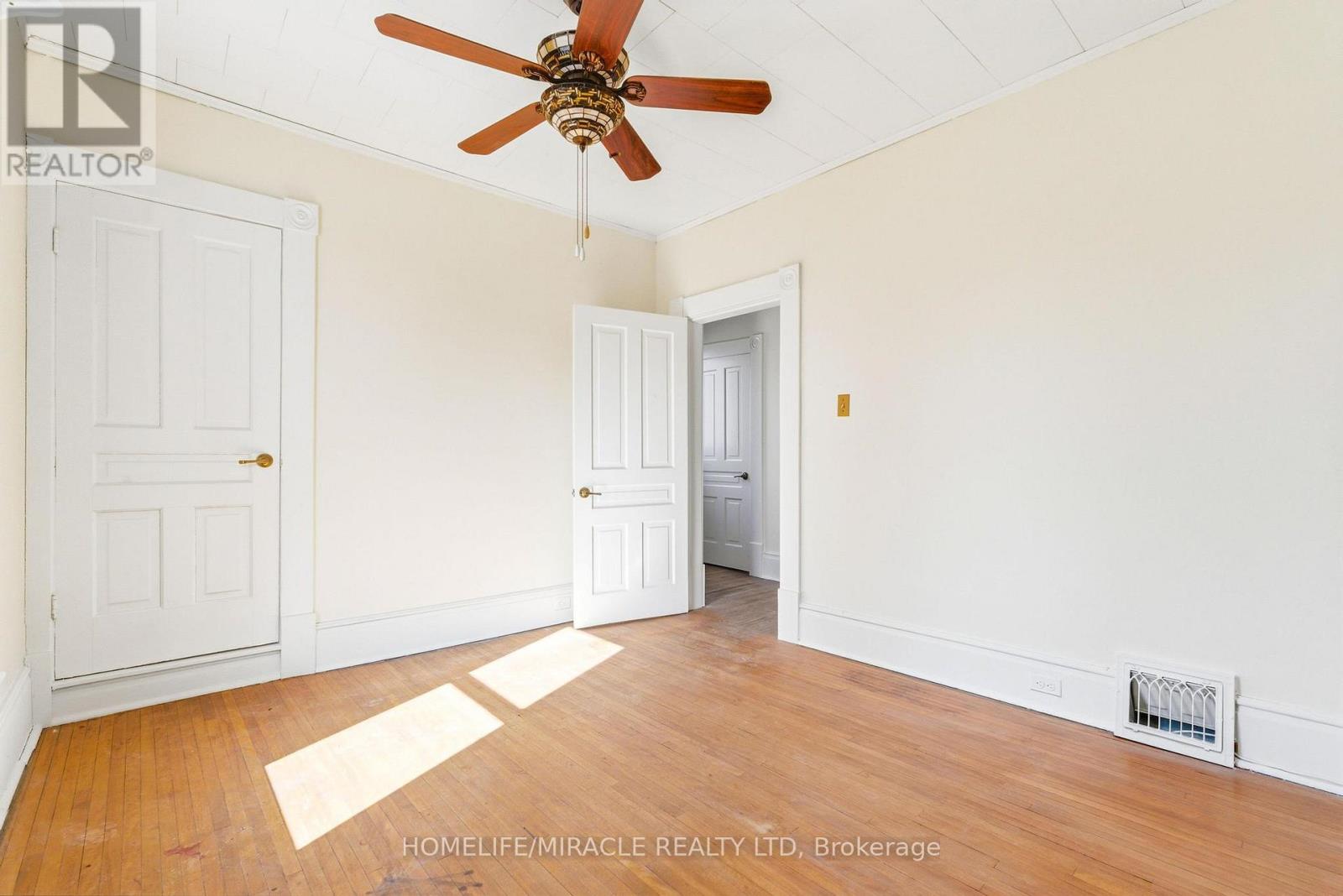 114 Frances Street, Ingersoll, Ontario  N5C 2H3 - Photo 28 - X12906754