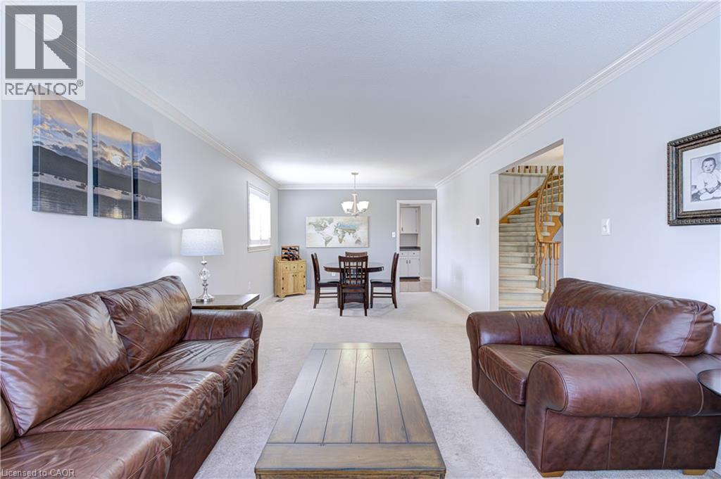 2325 Montgomery Drive, Burlington, Ontario  L7P 4J9 - Photo 11 - 40815838