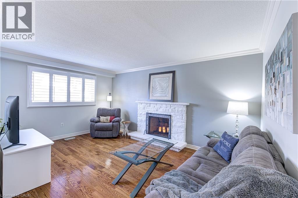 2325 Montgomery Drive, Burlington, Ontario  L7P 4J9 - Photo 17 - 40815838