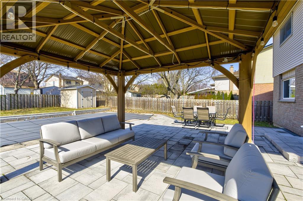 2325 Montgomery Drive, Burlington, Ontario  L7P 4J9 - Photo 33 - 40815838