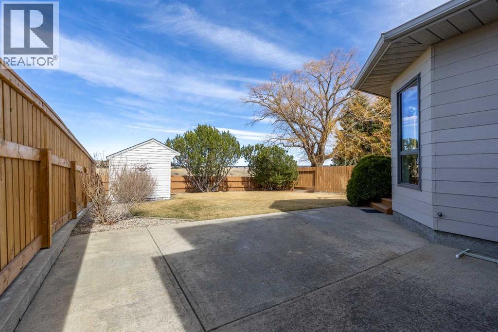229 Coachwood Point W, Lethbridge, Alberta  T1K 6A7 - Photo 43 - A2295596