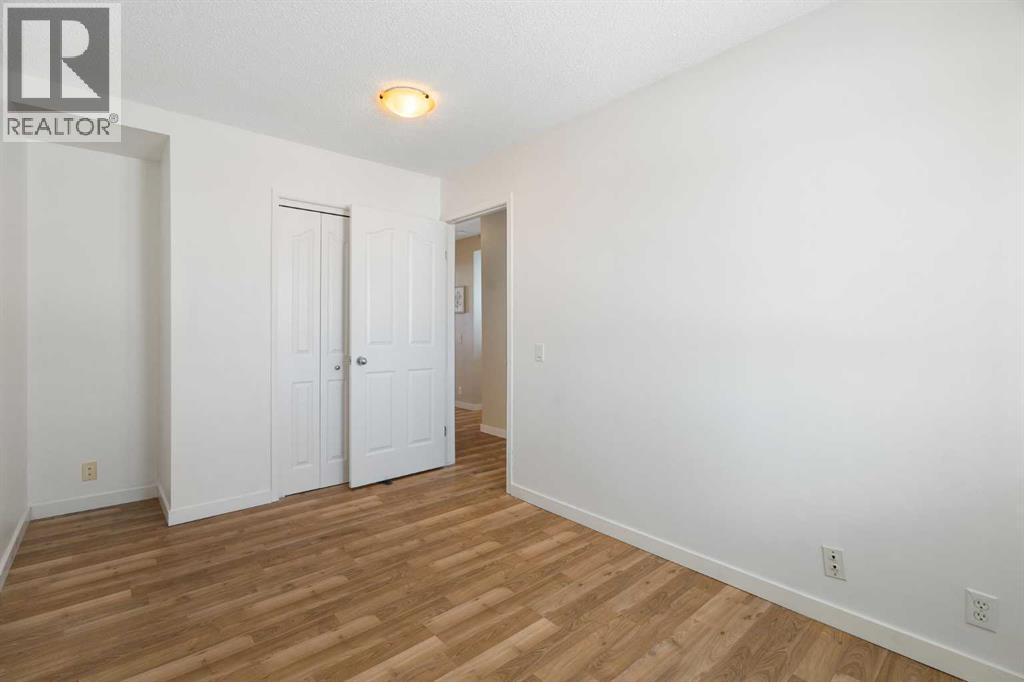 11035 Oakfield Drive Sw, Calgary, Alberta  T2W 3H3 - Photo 26 - A2296863